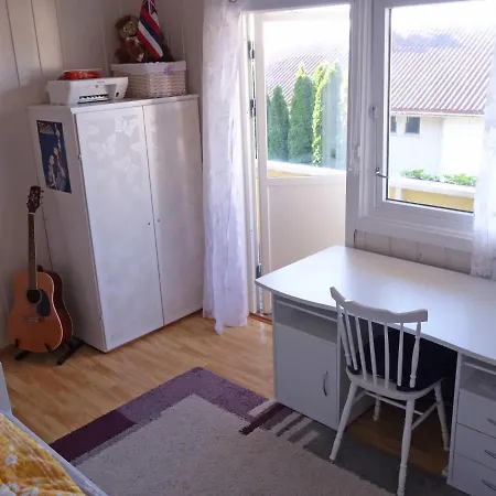 Bed & Breakfast, Randvik * Risør