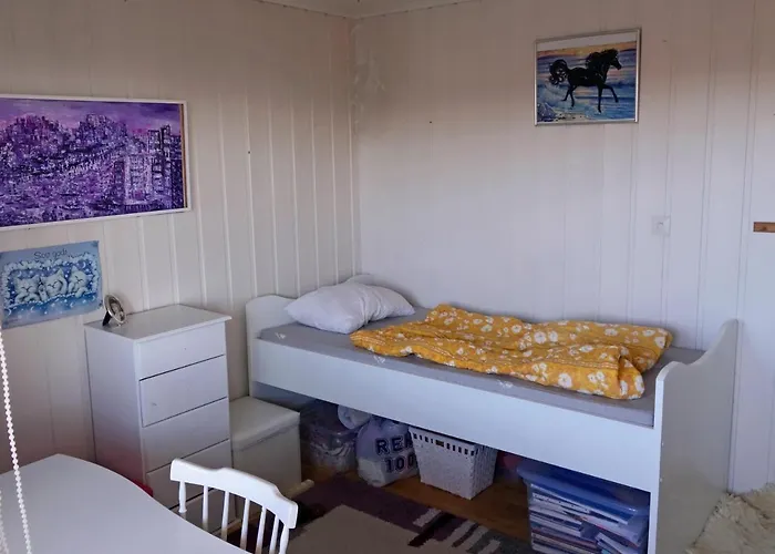 Bed & Breakfast, Randvik