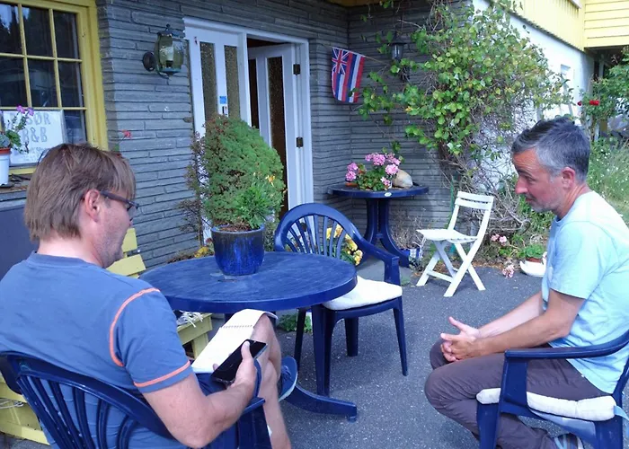 Bed & Breakfast, Randvik *